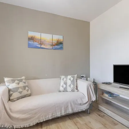 Giuliana Casa de Férias *